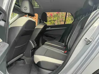 Volkswagen Golf 2021 280TSI DSG 30 Anniversary Edition exterior photo 8 Volkswagen Golf 2021 280TSI DSG 30 Anniversary Edition exterior photo 8