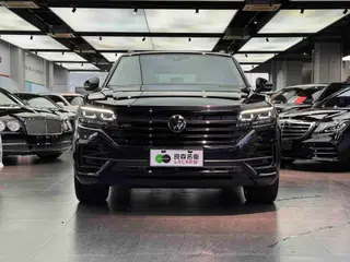 Volkswagen Touareg 2021 3.0TSI Rui Zun Edition exterior photo 2 Volkswagen Touareg 2021 3.0TSI Rui Zun Edition exterior photo 2