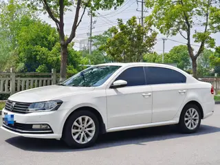 Volkswagen Lavida 2015 1.6L Automatic Comfort Version