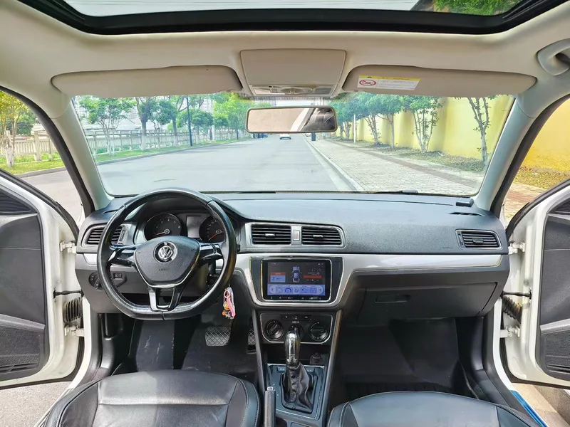 Volkswagen Lavida 2015 1.6L Automatic Comfort Version interior photo 6 Volkswagen Lavida 2015 1.6L Automatic Comfort Version interior photo 6
