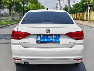 Volkswagen Lavida 2015 1.6L Automatic Comfort Version interior photo 9 Volkswagen Lavida 2015 1.6L Automatic Comfort Version interior photo 9