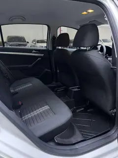 Landwind Volkswagen Lavida 2019 A mis les voiles 1.5L Édition de mode automatique État VI intérieur photo 10 Landwind Volkswagen Lavida 2019 A mis les voiles 1.5L Édition de mode automatique État VI intérieur photo 10