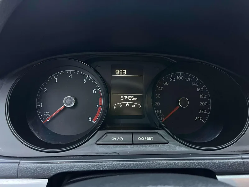 Landwind Volkswagen Lavida 2019 A mis les voiles 1.5L Édition de mode automatique État VI intérieur photo 14 Landwind Volkswagen Lavida 2019 A mis les voiles 1.5L Édition de mode automatique État VI intérieur photo 14
