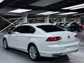 Volkswagen Magotan 2017 330TSI DSG Luxury type interior photo 9 Volkswagen Magotan 2017 330TSI DSG Luxury type interior photo 9