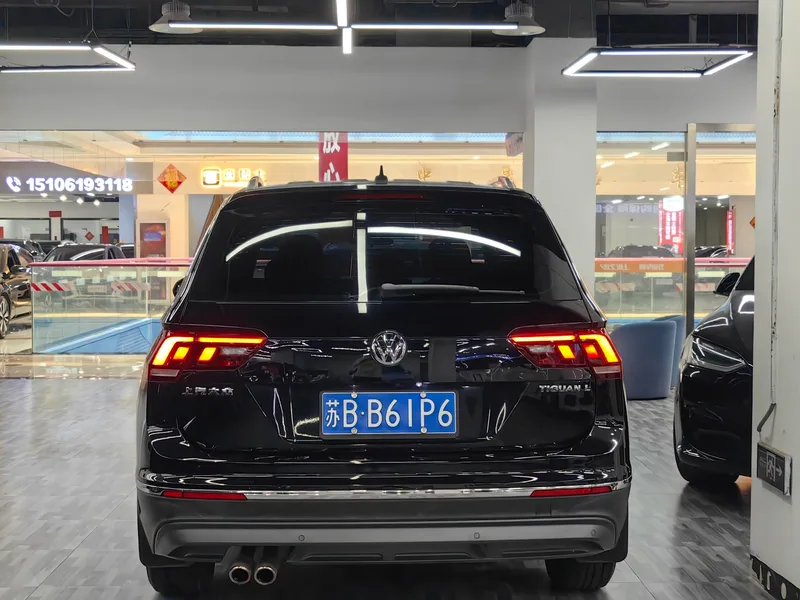 Volkswagen Tiguan L 2018 280TSI Automatic two-wheel drive comfort version exterior photo 3 Volkswagen Tiguan L 2018 280TSI Automatic two-wheel drive comfort version exterior photo 3