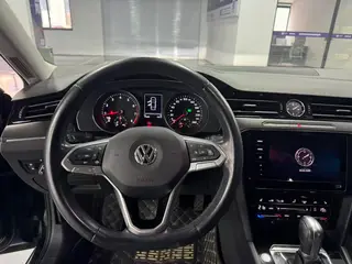 Volkswagen Magotan 2020 330TSI DSG Leading Type interior photo 8 Volkswagen Magotan 2020 330TSI DSG Leading Type interior photo 8