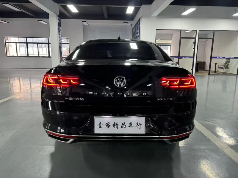Volkswagen Magotan 2020 330TSI DSG Leading Type interior photo 9 Volkswagen Magotan 2020 330TSI DSG Leading Type interior photo 9