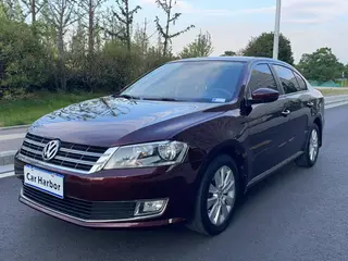 Volkswagen Lavida 2013 Restyling 1.4TSI DSG Comfort Edition exterior photo 1 Volkswagen Lavida 2013 Restyling 1.4TSI DSG Comfort Edition exterior photo 1