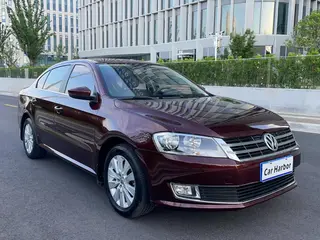 Volkswagen Lavida 2013 Restyling 1.4TSI DSG Comfort Edition exterior photo 5 Volkswagen Lavida 2013 Restyling 1.4TSI DSG Comfort Edition exterior photo 5