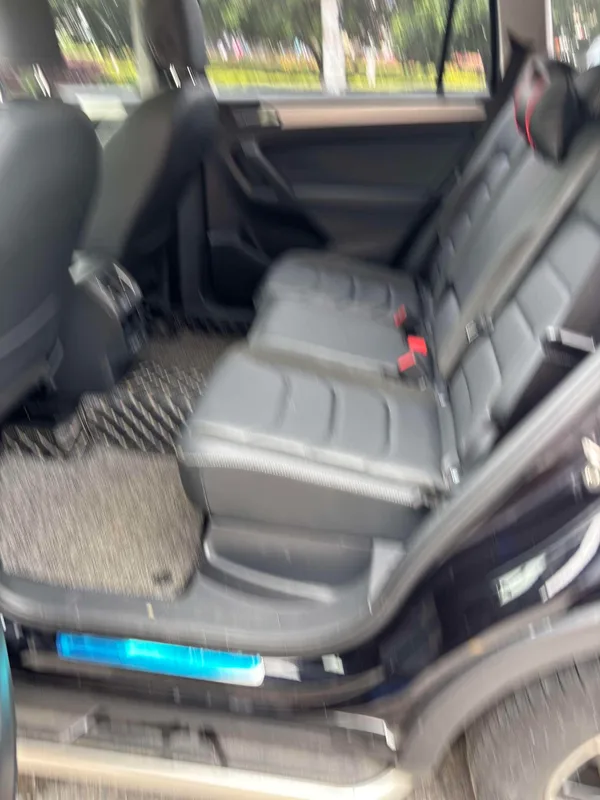 Volkswagen Tiguan L 2019 330TSI Automatic two-wheel drive smart deluxe edition Country VI interior photo 14 Volkswagen Tiguan L 2019 330TSI Automatic two-wheel drive smart deluxe edition Country VI interior photo 14