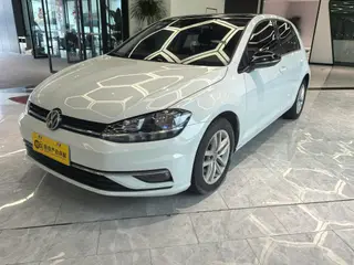Volkswagen Golf 2019 280TSI DSG Tipo cómodo País V