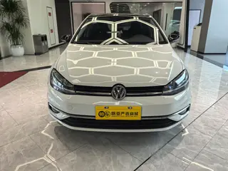 Volkswagen Golf 2019 280TSI DSG Comfortable China V exterior photo 2 Volkswagen Golf 2019 280TSI DSG Comfortable China V exterior photo 2