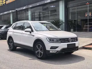 Volkswagen Tiguan L 2019 330TSI Version confort panoramique à traction automatique État VI extérieur photo 4 Volkswagen Tiguan L 2019 330TSI Version confort panoramique à traction automatique État VI extérieur photo 4