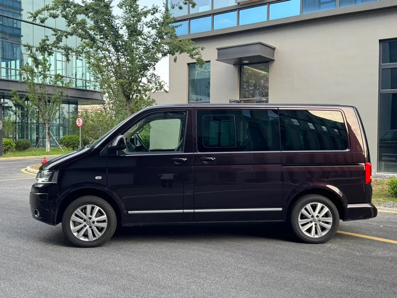 Volkswagen Multivan 2014 2.0TSI Four-wheel drive administration version exterior photo 4 Volkswagen Multivan 2014 2.0TSI Four-wheel drive administration version exterior photo 4