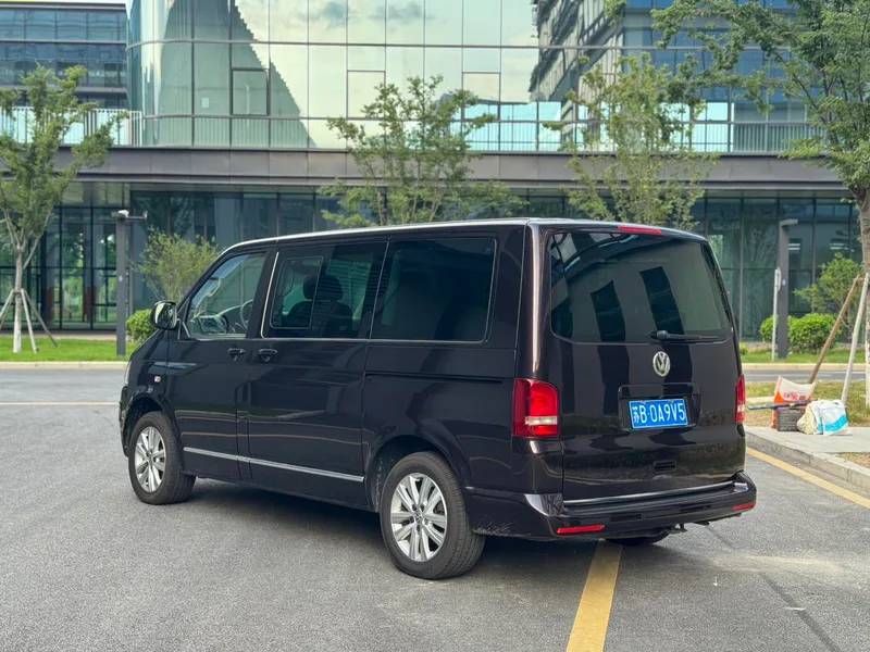 Volkswagen Multivan 2014 2.0TSI Four-wheel drive administration version exterior photo 6 Volkswagen Multivan 2014 2.0TSI Four-wheel drive administration version exterior photo 6