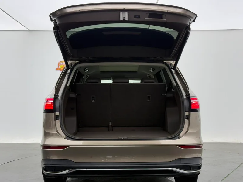 Volkswagen Viloran 2020 330TSI Роскошная версия интерьер фото 13 Volkswagen Viloran 2020 330TSI Роскошная версия интерьер фото 13