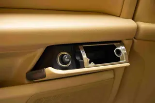 Volkswagen Phaeton 2012 3.0L Administrative interior photo 12 Volkswagen Phaeton 2012 3.0L Administrative interior photo 12