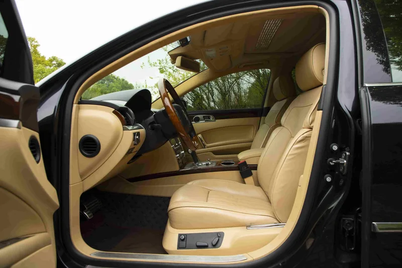 Volkswagen Phaeton 2012 3.0L Administrative interior photo 19 Volkswagen Phaeton 2012 3.0L Administrative interior photo 19
