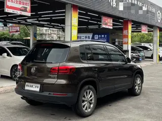 Volkswagen Tiguan 2017 300TSI Automatic Two-Drive Silk Road Comfort Edition exterior photo 2 Volkswagen Tiguan 2017 300TSI Automatic Two-Drive Silk Road Comfort Edition exterior photo 2
