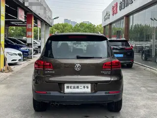 Volkswagen Tiguan 2017 300TSI Automatic Two-Drive Silk Road Comfort Edition exterior photo 4 Volkswagen Tiguan 2017 300TSI Automatic Two-Drive Silk Road Comfort Edition exterior photo 4