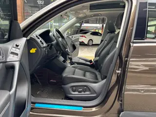 Volkswagen Tiguan 2017 300TSI Automatic Two-Drive Silk Road Comfort Edition interior photo 13 Volkswagen Tiguan 2017 300TSI Automatic Two-Drive Silk Road Comfort Edition interior photo 13