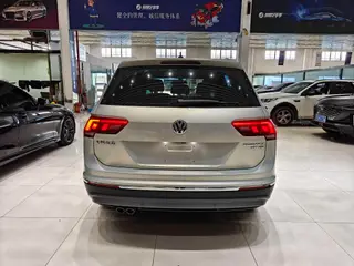Volkswagen Tiguan L 2019 330TSI Automatic two-wheel drive panoramic comfort version China V interior photo 10 Volkswagen Tiguan L 2019 330TSI Automatic two-wheel drive panoramic comfort version China V interior photo 10