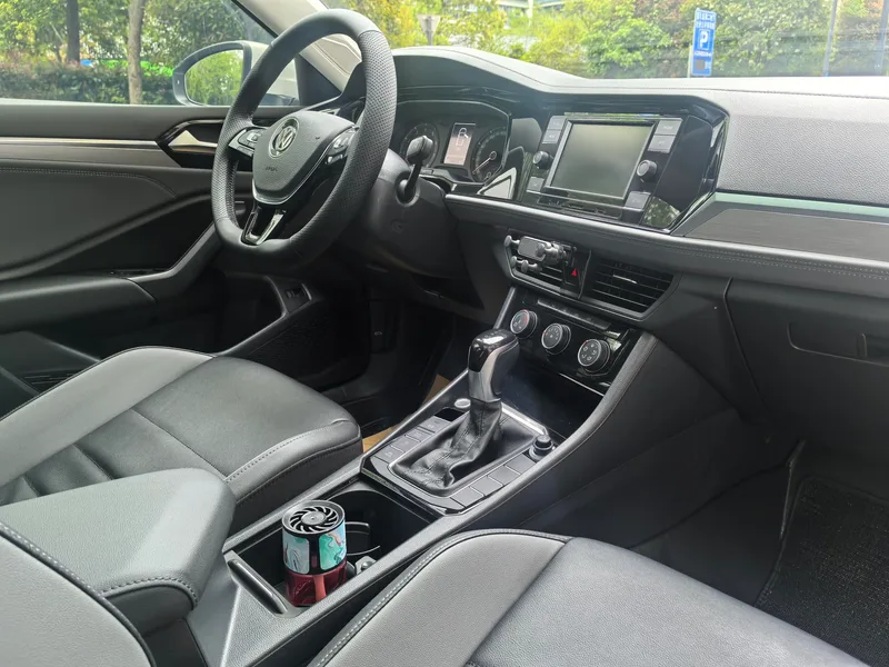 Volkswagen Sagitar 2020 280TSI DSG Comfortable Country VI exterior photo 7 Volkswagen Sagitar 2020 280TSI DSG Comfortable Country VI exterior photo 7