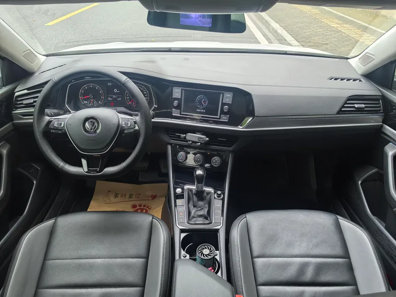 Volkswagen Sagitar 2020 280TSI DSG Comfortable Country VI interior photo 11 Volkswagen Sagitar 2020 280TSI DSG Comfortable Country VI interior photo 11