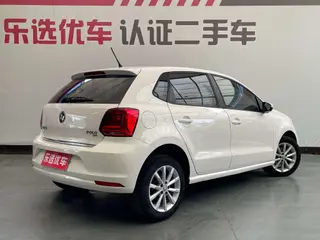 Volkswagen Polo 2014 1.6L Automatic Luxury Edition exterior photo 4 Volkswagen Polo 2014 1.6L Automatic Luxury Edition exterior photo 4