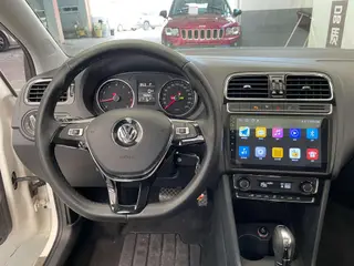 Volkswagen Polo 2014 1.6L Automatic Luxury Edition interior photo 11 Volkswagen Polo 2014 1.6L Automatic Luxury Edition interior photo 11
