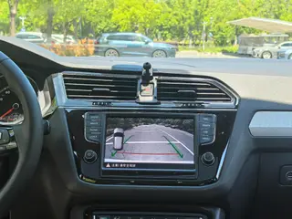 Volkswagen Tiguan L 2017 330TSI Automatic Two-Drive Deluxe Edition interior photo 14 Volkswagen Tiguan L 2017 330TSI Automatic Two-Drive Deluxe Edition interior photo 14