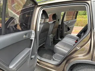Volkswagen Tiguan 2016 280TSI Automatic Two-Drive Silk Road Fashion Edition exterior photo 4 Volkswagen Tiguan 2016 280TSI Automatic Two-Drive Silk Road Fashion Edition exterior photo 4