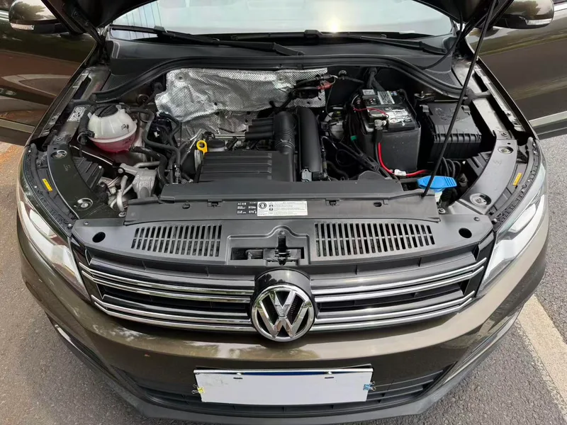 Volkswagen Tiguan 2016 280TSI Automatic Two-Drive Silk Road Fashion Edition exterior photo 10 Volkswagen Tiguan 2016 280TSI Automatic Two-Drive Silk Road Fashion Edition exterior photo 10
