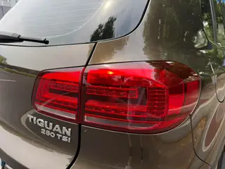 Volkswagen Tiguan 2016 280TSI Automatic Two-Drive Silk Road Fashion Edition interior photo 15 Volkswagen Tiguan 2016 280TSI Automatic Two-Drive Silk Road Fashion Edition interior photo 15