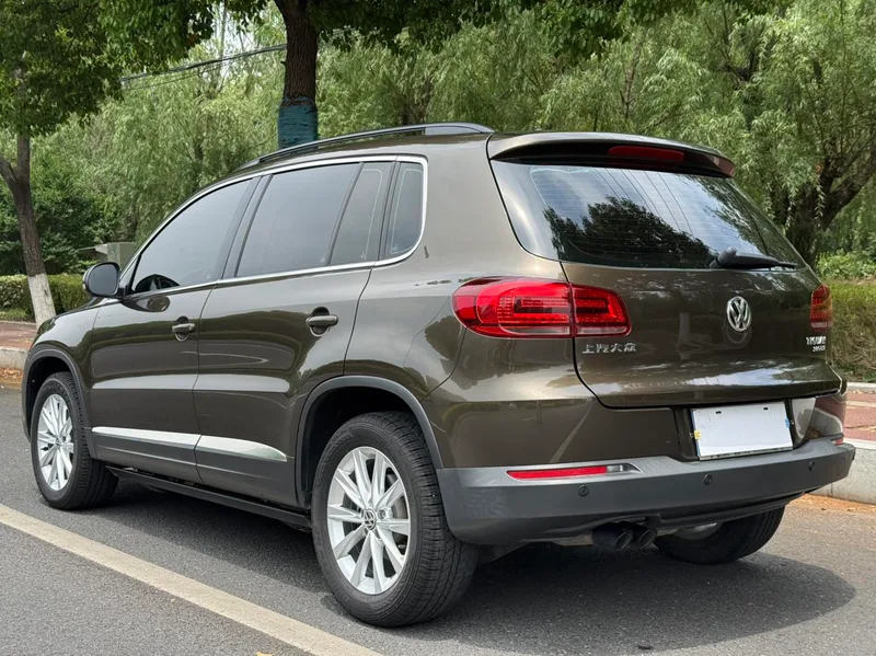 Volkswagen Tiguan 2016 280TSI Automatic Two-Drive Silk Road Fashion Edition interior photo 19 Volkswagen Tiguan 2016 280TSI Automatic Two-Drive Silk Road Fashion Edition interior photo 19