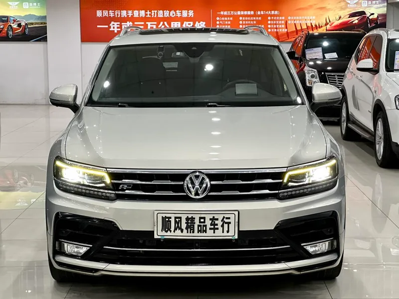 Volkswagen Tiguan L 2019 380TSI Automatic four-wheel drive R-Line Respect Ultimate Edition China V exterior photo 4 Volkswagen Tiguan L 2019 380TSI Automatic four-wheel drive R-Line Respect Ultimate Edition China V exterior photo 4