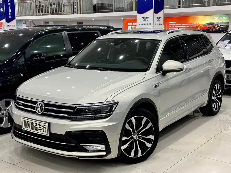 Volkswagen Tiguan L 2019 380TSI Automatic four-wheel drive R-Line Respect Ultimate Edition China V exterior photo 5 Volkswagen Tiguan L 2019 380TSI Automatic four-wheel drive R-Line Respect Ultimate Edition China V exterior photo 5