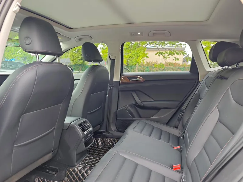 Volkswagen Tharu 2021 280TSI 2WD Comfort Version interior photo 9 Volkswagen Tharu 2021 280TSI 2WD Comfort Version interior photo 9