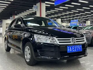 Volkswagen Santana 2015 1.6L Ручная модная версия экстерьер фото 4 Volkswagen Santana 2015 1.6L Ручная модная версия экстерьер фото 4