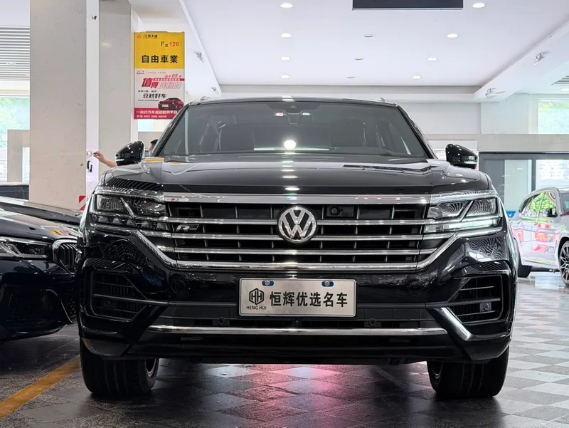 Volkswagen Touareg 2019 3.0TSI Ruizhi Edition China V exterior photo 2 Volkswagen Touareg 2019 3.0TSI Ruizhi Edition China V exterior photo 2