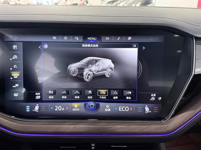 Volkswagen Touareg 2019 3.0TSI Ruizhi Edition China V interior photo 18 Volkswagen Touareg 2019 3.0TSI Ruizhi Edition China V interior photo 18
