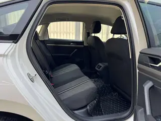 Volkswagen Lavida 2019 1.5L Automatic Fashion Edition Country VI interior photo 11 Volkswagen Lavida 2019 1.5L Automatic Fashion Edition Country VI interior photo 11