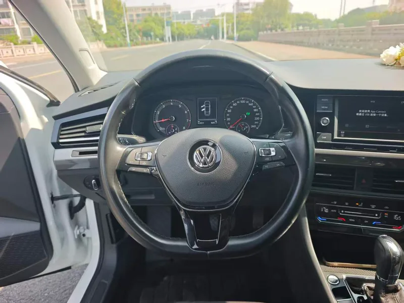Volkswagen Bora 2020 1.5L Auto Elite exterior photo 5 Volkswagen Bora 2020 1.5L Auto Elite exterior photo 5