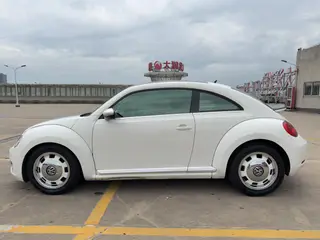 Volkswagen Beetle 2013 1.4TSI Luxury type exterior photo 7 Volkswagen Beetle 2013 1.4TSI Luxury type exterior photo 7