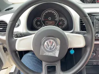 Volkswagen Beetle 2013 1.4TSI Luxury type exterior photo 8 Volkswagen Beetle 2013 1.4TSI Luxury type exterior photo 8