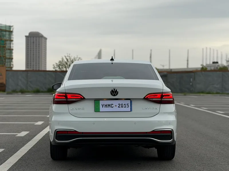 Volkswagen Lavida 2023 Restyling 1.5L Automatic Five Million Edition interior photo 18 Volkswagen Lavida 2023 Restyling 1.5L Automatic Five Million Edition interior photo 18