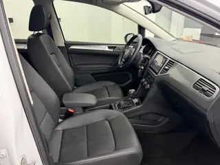 Volkswagen Golf Sportsvan 2019 280TSI Automatic Curious China V interior photo 10 Volkswagen Golf Sportsvan 2019 280TSI Automatic Curious China V interior photo 10