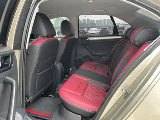 Volkswagen Bora 2018 1.5L Automatic fashion type interior photo 6 Volkswagen Bora 2018 1.5L Automatic fashion type interior photo 6