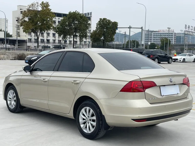 Volkswagen Bora 2018 1.5L Automatic fashion type interior photo 7 Volkswagen Bora 2018 1.5L Automatic fashion type interior photo 7