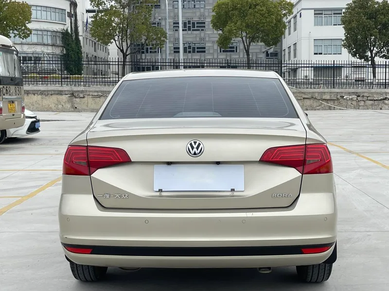 Volkswagen Bora 2018 1.5L Automatic fashion type interior photo 8 Volkswagen Bora 2018 1.5L Automatic fashion type interior photo 8